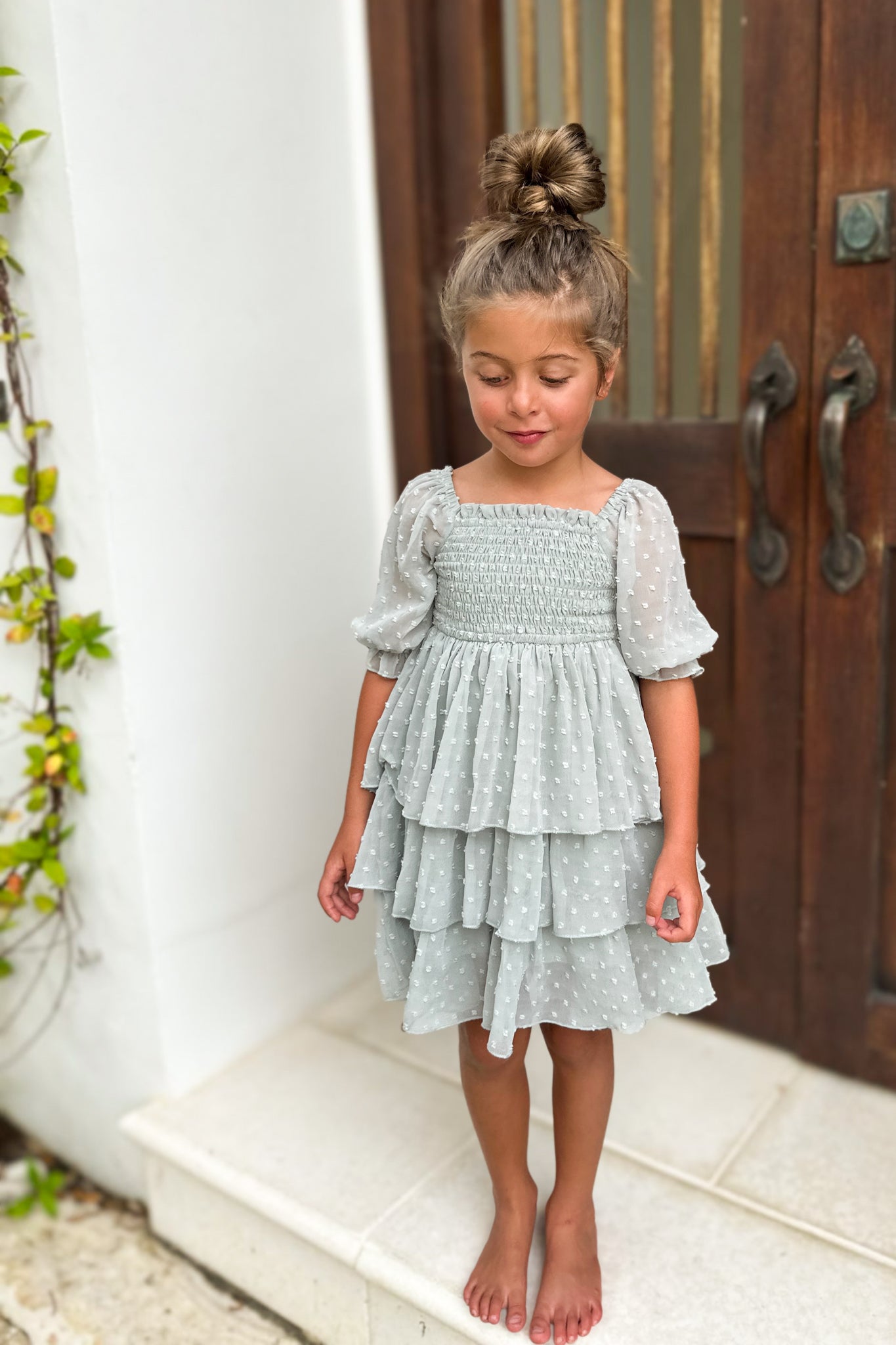 Willa Layer Dress (sage swiss dot) – INDIE BLUE