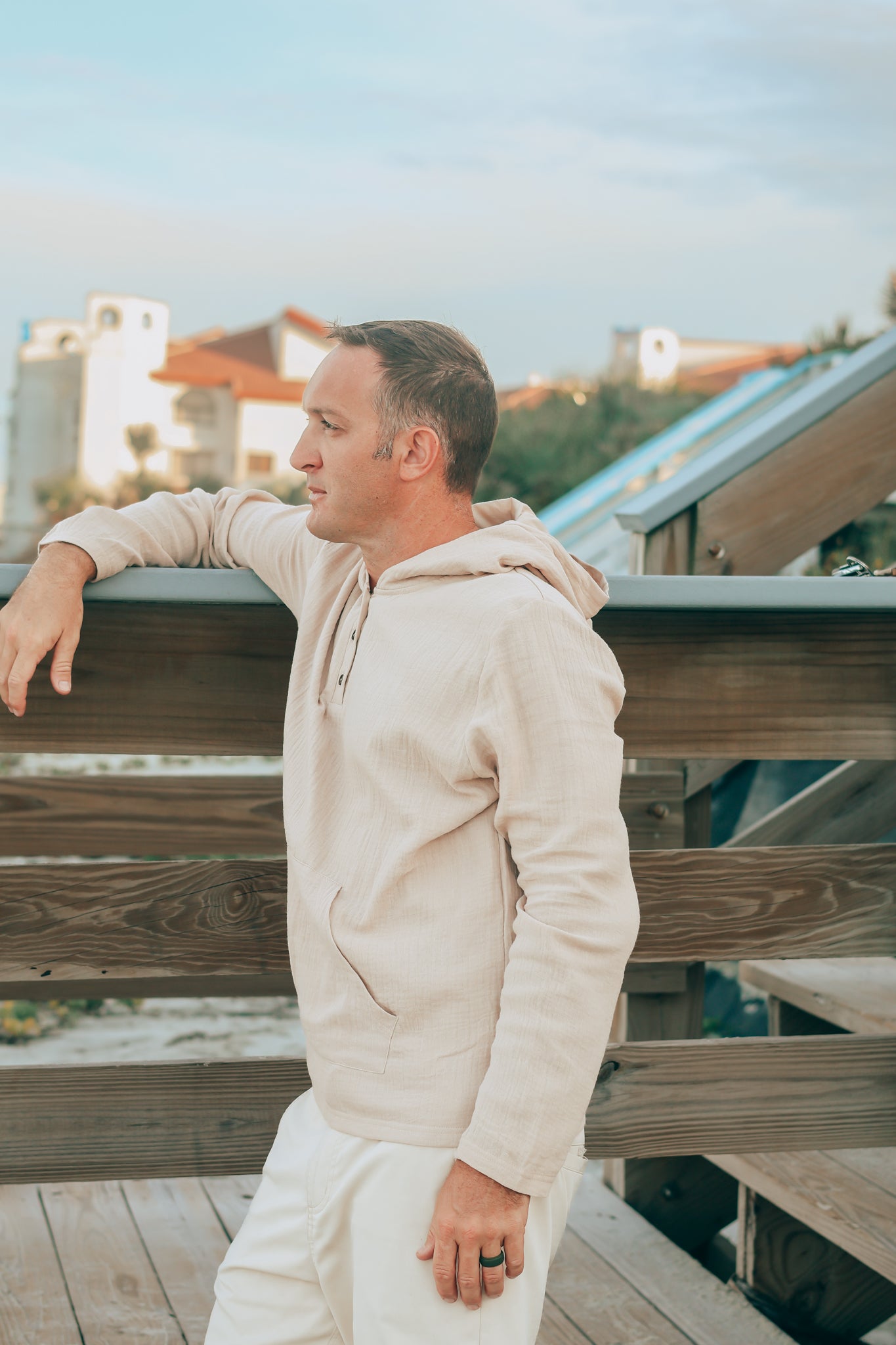 Men's Knox Hoodie (latte muslin) – INDIE BLUE