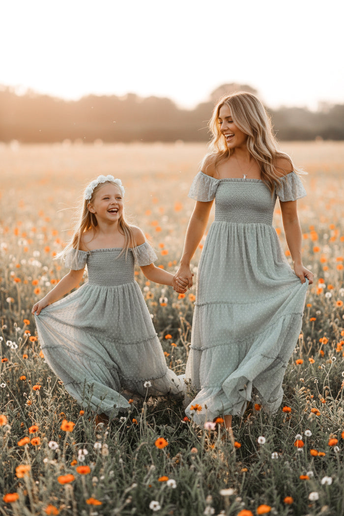 Women's Marabella Dress (sage swiss dot)