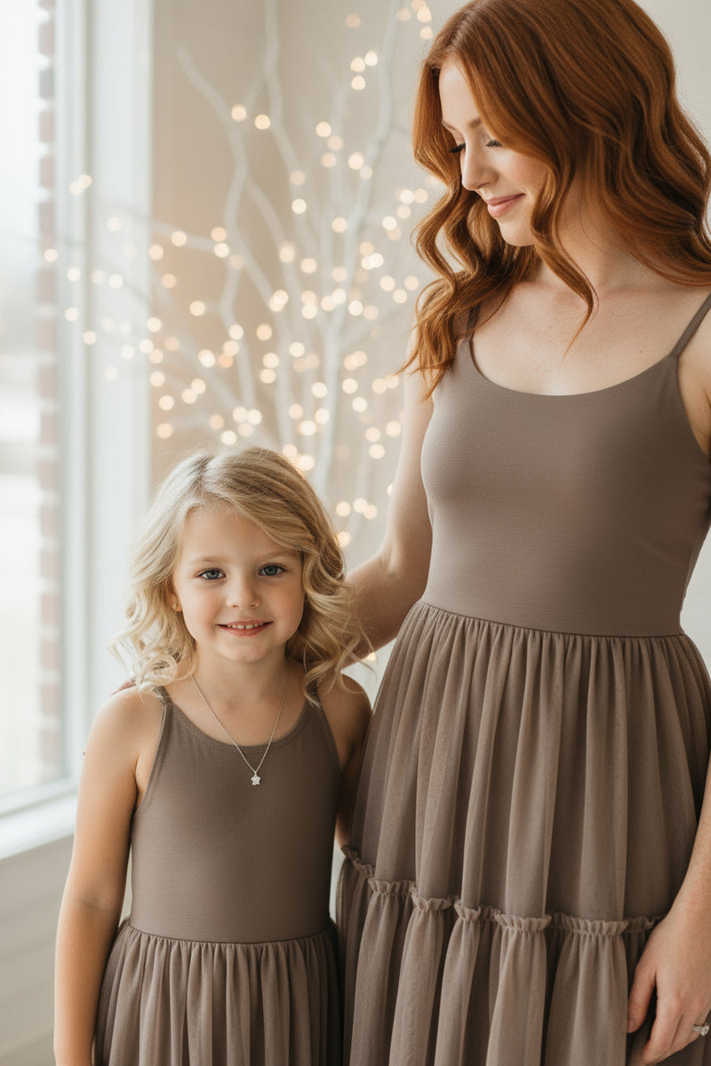 INDIE BLUE Women Women's Wendy Dress (mocha tulle)