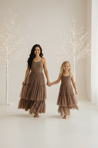 INDIE BLUE Women Women's Wendy Dress (mocha tulle)