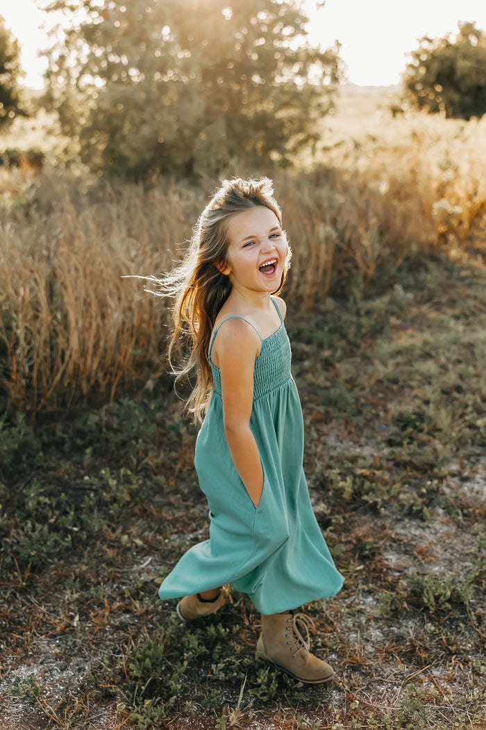 INDIE BLUE Dresses Riley Day Dress (jade linen)