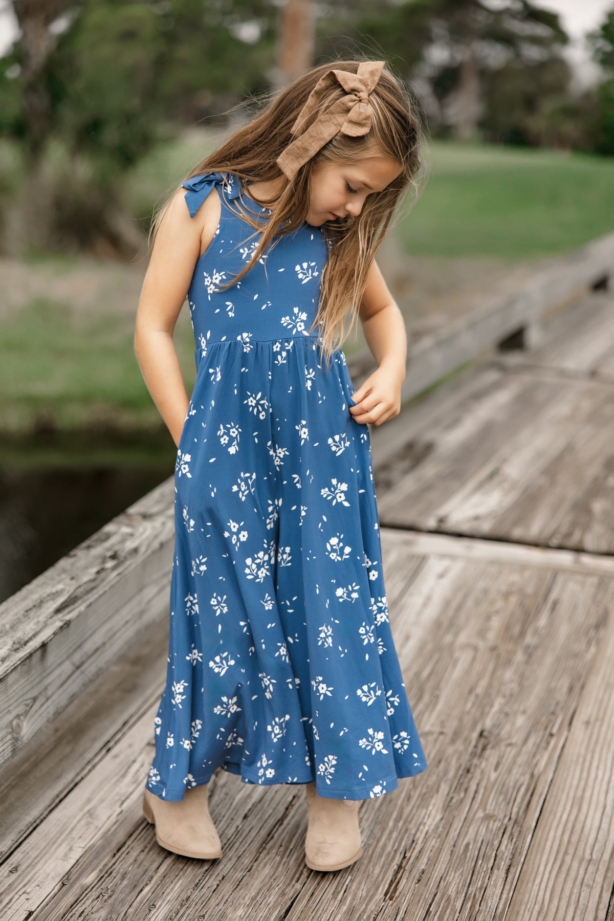 Rita Tie Romper (cutesy indigo floral)