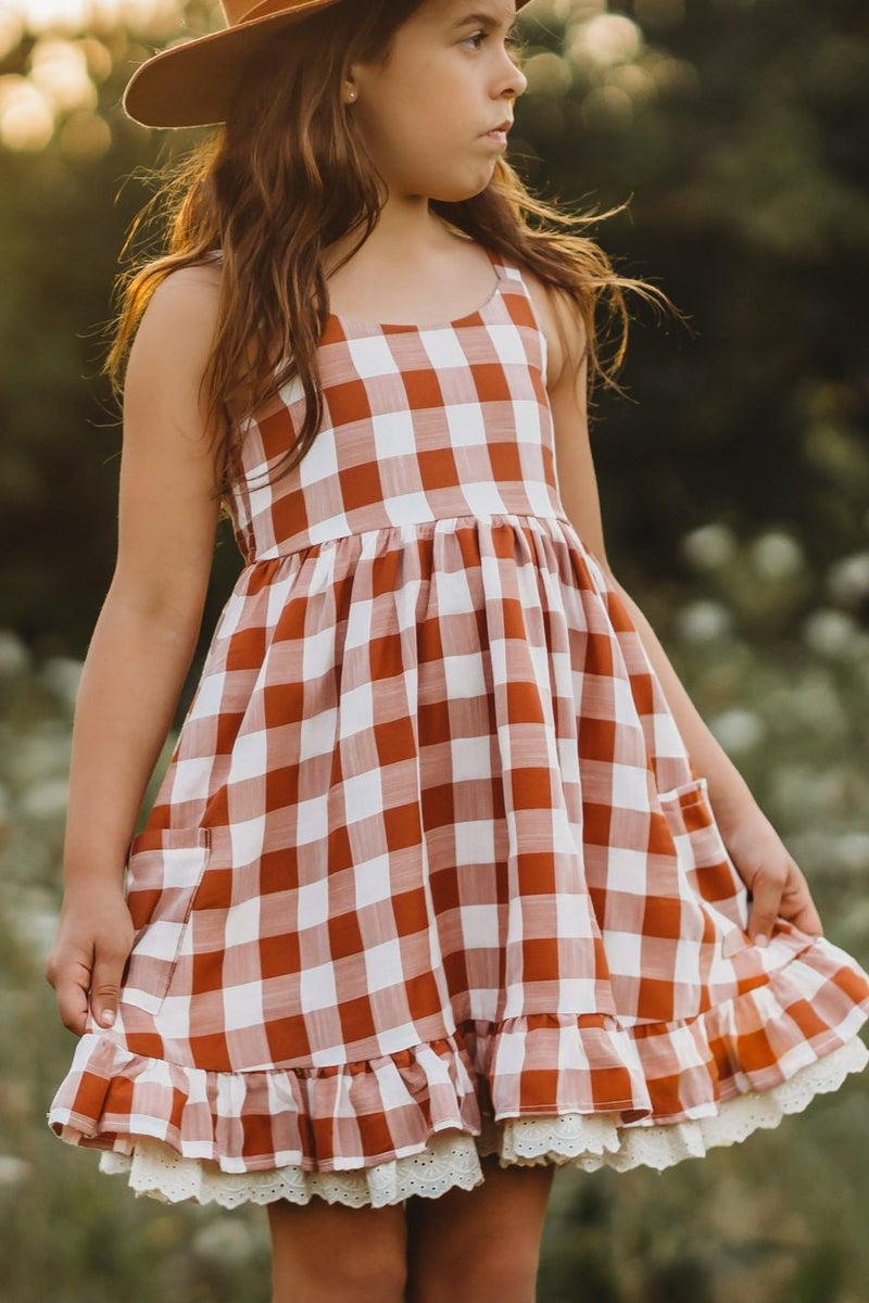 Tilly Pocket Dress (checkered spice)