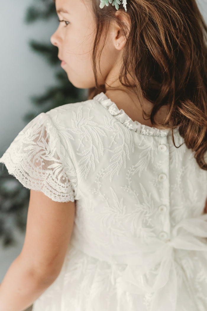 Tabatha Lace Dress (snow)