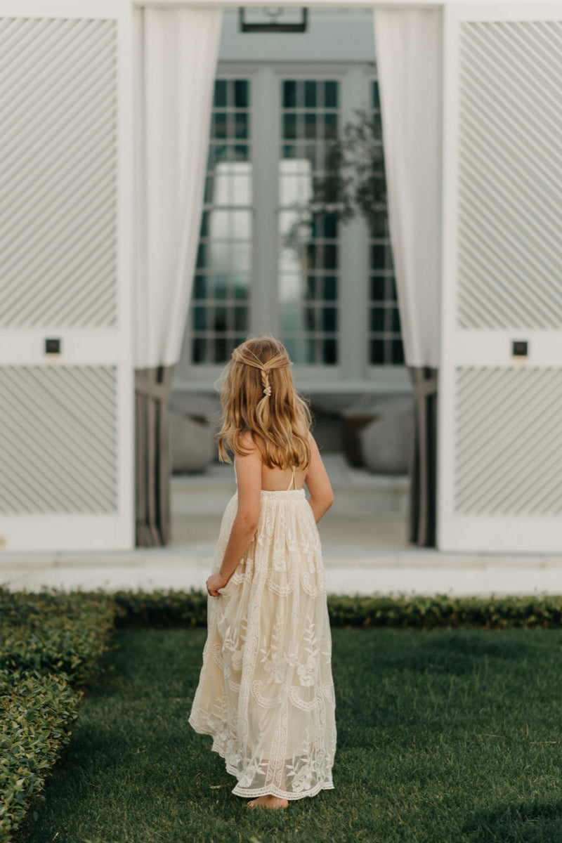 Madeline Lace Dress (ivory)