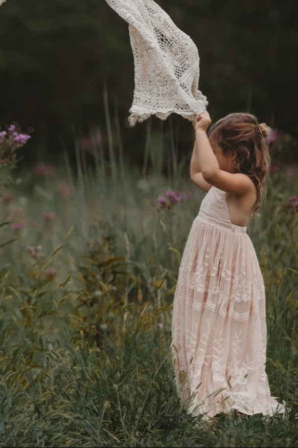 INDIE BLUE Dresses Madeline Lace Dress (natural pink)