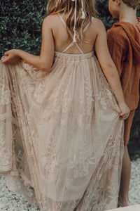 INDIE BLUE Dresses Madeline Lace Dress (natural pink)