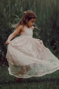 INDIE BLUE Dresses Madeline Lace Dress (natural pink)