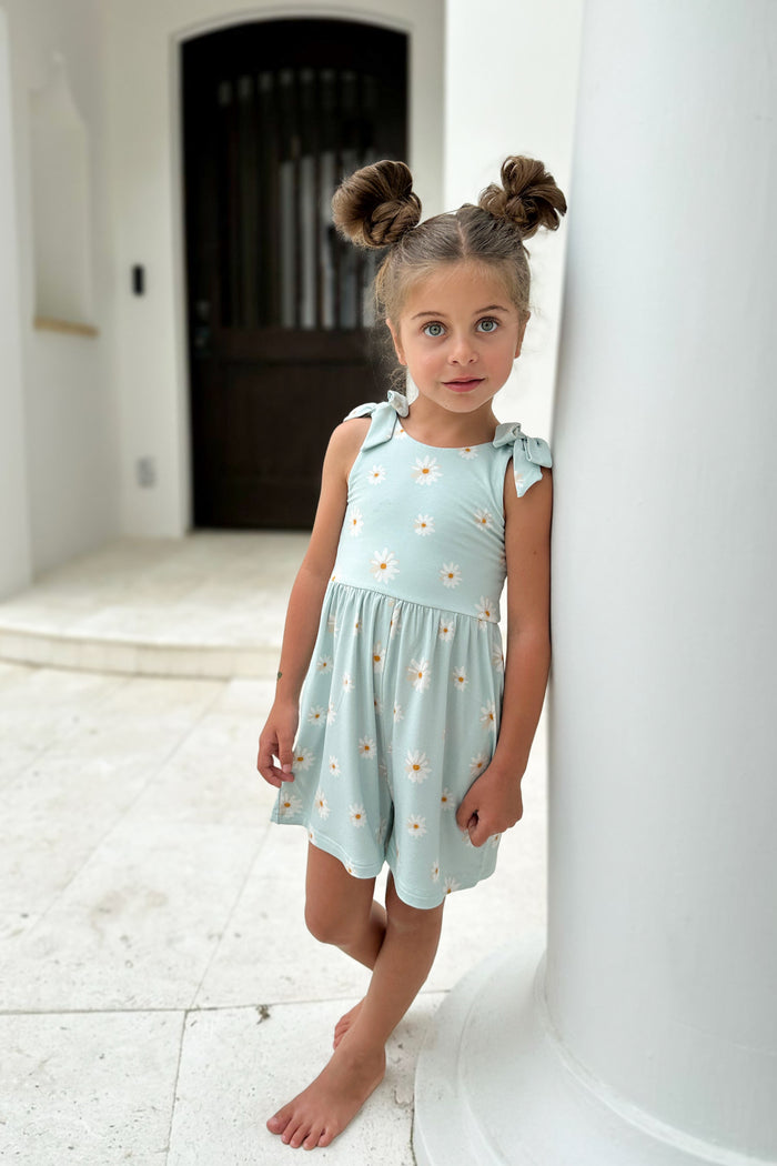 Rita Shortie Romper (daisy)
