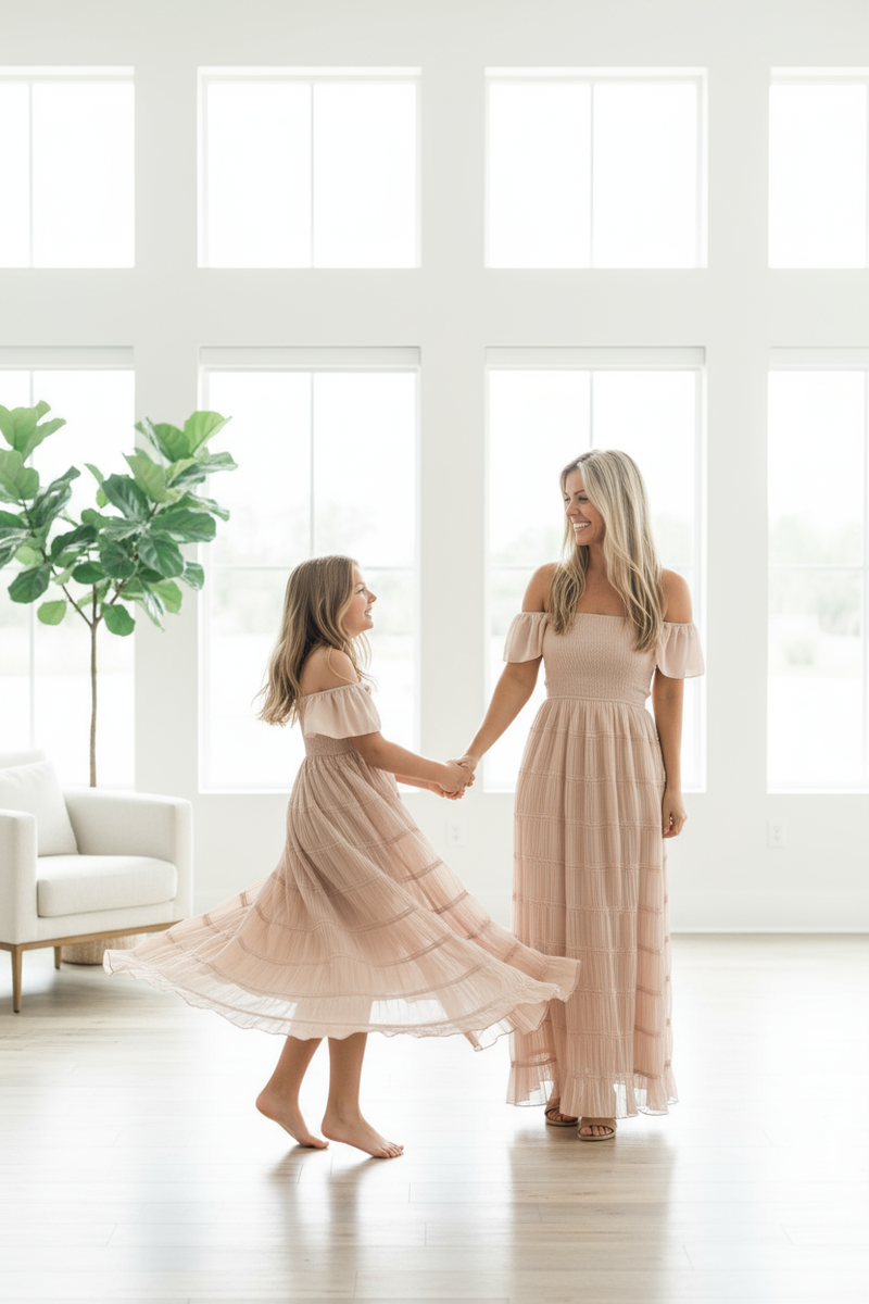 INDIE BLUE Women Women's Marabella Dress (soft pink chiffon)