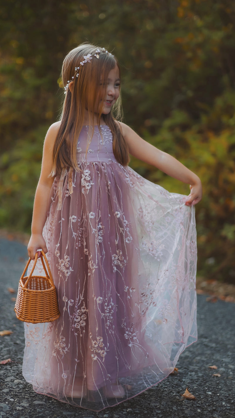 Fiona Lace Dress (lavender pink)
