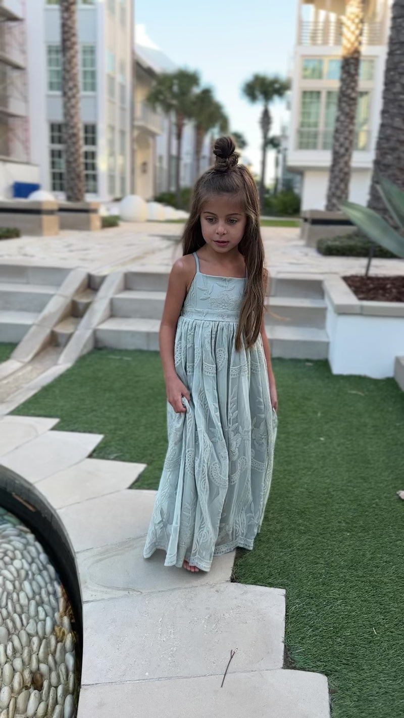 Madeline Lace Dress (airy blue)