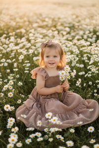 INDIE BLUE Dresses Marabella Dress (mocha swiss dot)