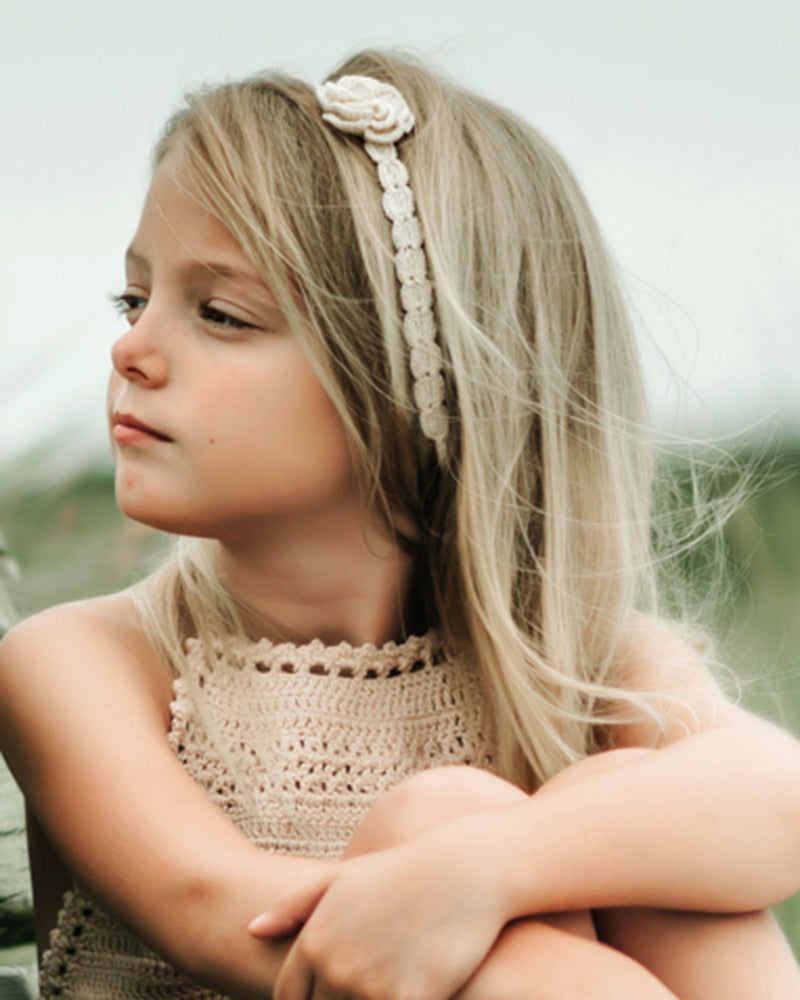 Small Flower Crochet Headband (cream)