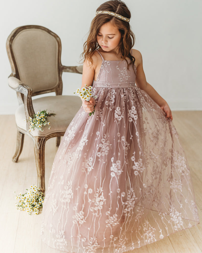 Fiona Lace Dress (lavender pink)