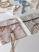 Load image into Gallery viewer, Split-Layer Hand-Crochet Headband